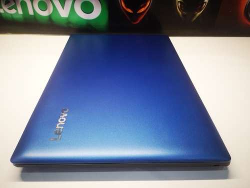 *BEAUTIFUL 8th GEN*LENOVO 330*i3-8130U*4GB RAM*1000GB*FHD**8th gen i3**WARRANTY 2020**