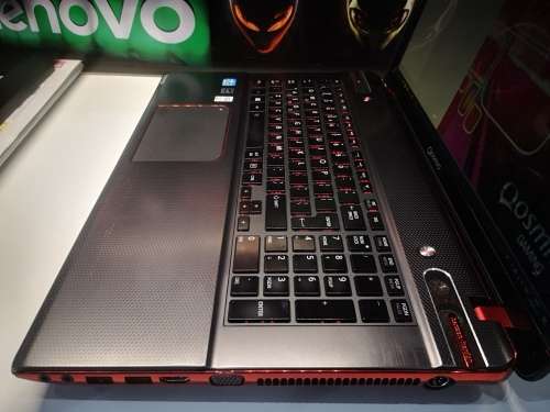 *ULTIMATE 3D GAMER!**TOSHIBA QOSMIO X870 i7*3D*FHD*BLURAY*2 x 1000GB HDD*16GB RAM*NVIDIA GTX