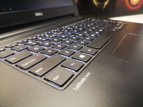 SUPER Business Laptop*DELL LATITUDE 3470*i5-6200U*8GB RAM*240GB SSD*HD*BACKLIT