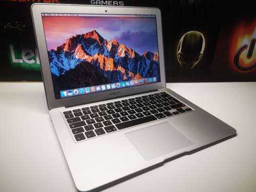 Ultimate AIR!*HIGH SPEC!**Apple Macbook Air*EARLY 2015*i5-5250U*8GB RAM*256GB SSD*BACKLIT*