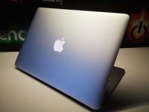 Ultimate AIR!*HIGH SPEC!**Apple Macbook Air*EARLY 2015*i5-5250U*8GB RAM*256GB SSD*BACKLIT*