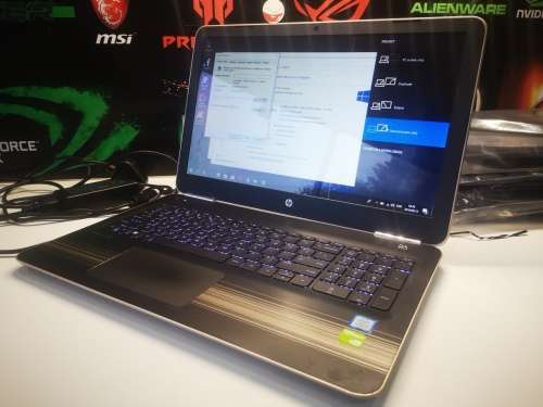 *Monstrous 7th Gen*HP PAVILION 15*i5-7200u*8GB DDR4*1000GB SSHD*NVIDIA940MX 4GB*