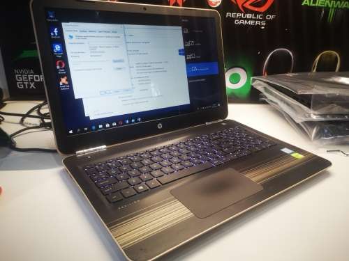 *Monstrous 7th Gen*HP PAVILION 15*i5-7200u*8GB DDR4*1000GB SSHD*NVIDIA940MX 4GB*
