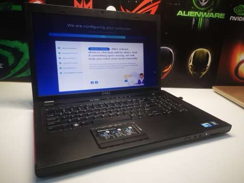 late entry!*AMAZING DELL VOSTRO i7*17.3" Quad Core*HD+*EVO 250GB SSD*8GB RAM*NVIDIA GT