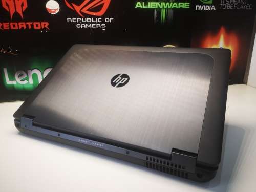 Amazing 17" Zbook**HP ZBOOK 17 G2*i7VPRO-4610U*16GB!*NVIDIA QUADRO*HD+*256GB SSD&750GB HDD*WARRANTY*