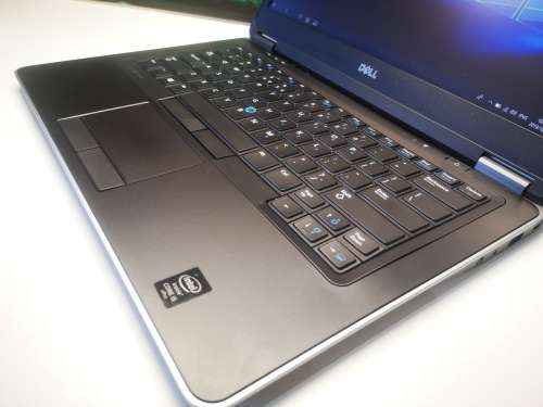 **EXCELLENT ULTRABOOK**DELL LATITUDE E7440*i5VPRO-4310U*8GB RAM*500GB ULTRA HDD*BACKLIT KEYBOARD*HD*