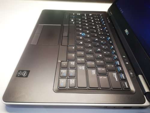 **EXCELLENT ULTRABOOK**DELL LATITUDE E7440*i5VPRO-4310U*8GB RAM*500GB ULTRA HDD*BACKLIT KEYBOARD*HD*