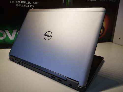 **EXCELLENT ULTRABOOK**DELL LATITUDE E7440*i5VPRO-4310U*8GB RAM*500GB ULTRA HDD*BACKLIT KEYBOARD*HD*