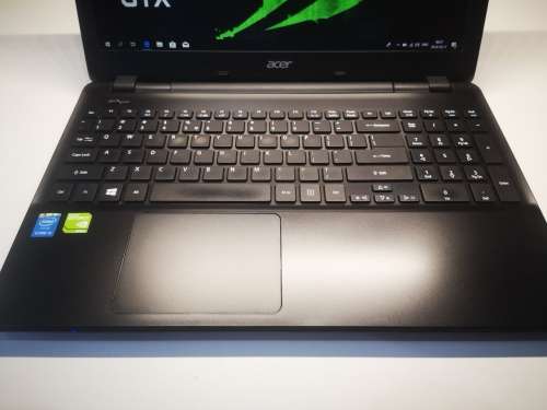 *Super Spec*ACER TRAVELMATE P256*i5-4210U*500GB*8GB*NVIDIA 840M*