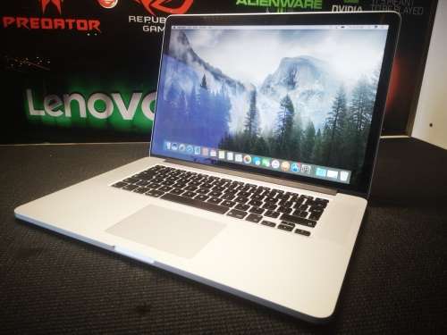 ***THE ULTIMATE i7!***RETINA*MACBOOK PRO i7*8GB*256GB SSD*RETINA DISPLAY*NVIDIA GT*