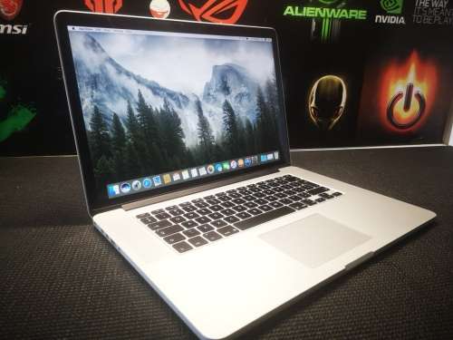 ***THE ULTIMATE i7!***RETINA*MACBOOK PRO i7*8GB*256GB SSD*RETINA DISPLAY*NVIDIA GT*