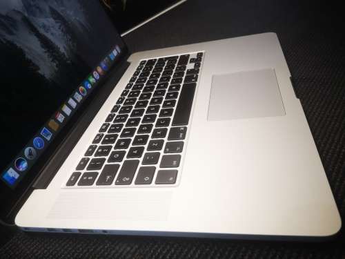 ***THE ULTIMATE i7!***RETINA*MACBOOK PRO i7*8GB*256GB SSD*RETINA DISPLAY*NVIDIA GT*