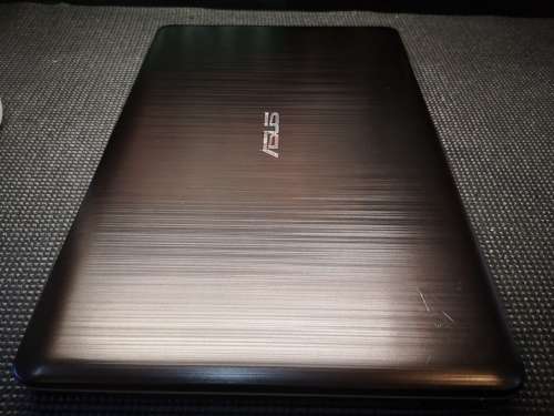 *STUNNING 8th GEN*ASUS A540M*N4000*4GB*500GB*UHD 600 GRAPHICS*