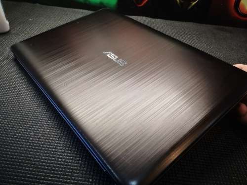 *STUNNING 8th GEN*ASUS A540M*N4000*4GB*500GB*UHD 600 GRAPHICS*