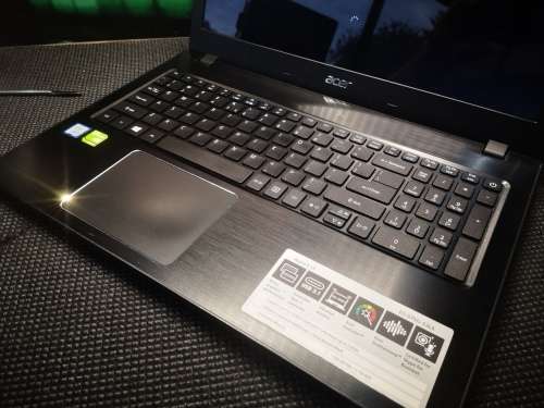 *SUPER-FAST!!***ACER ASPIRE E5*LATEST 7TH GEN i5*128GB/1000GB SSD*8GB DDR4 RAM*NVIDIA GEFORCE*
