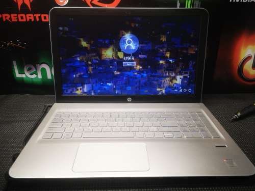 *HP MASTERPIECE*HP ENVY 15*i7-5500M*1000GB *16GB RAM*BEATS*