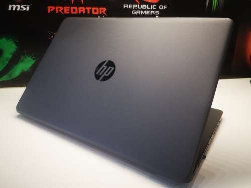 LATEST DESIGN**AS NEW**HP 255 G6*AMD E2-9000u*7th GEN*2+2 CORE*RADEON R2*4GB RAM*500GB HDD*DVD*