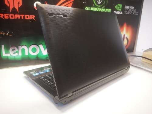 ***Monstrous GIGABYTE Q1542***8GB RAM*750GB HDD*i5-3230M*DVD*HD DISPLAY*NVIDIA 640M