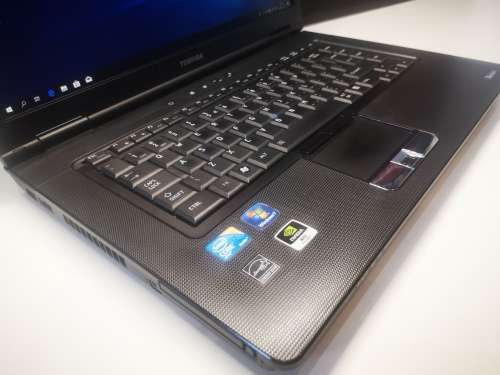 *Performance Engineered*TOSHIBA TECRA s11*i7VPRO-m640*8GB RAM*500GB HDD*HD+*NVIDIA GRAPHICS*