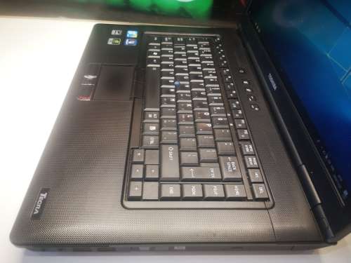 *Performance Engineered*TOSHIBA TECRA s11*i7VPRO-m640*8GB RAM*500GB HDD*HD+*NVIDIA GRAPHICS*