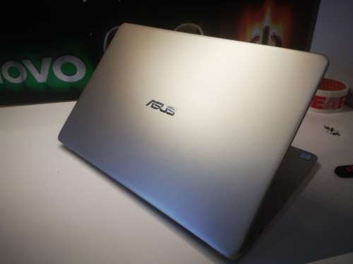 1st bid!*SUPER SLIM!*7TH GEN*ASUS S510UA*i5-7200u*HD*1000GB HDD*8GB RAM*