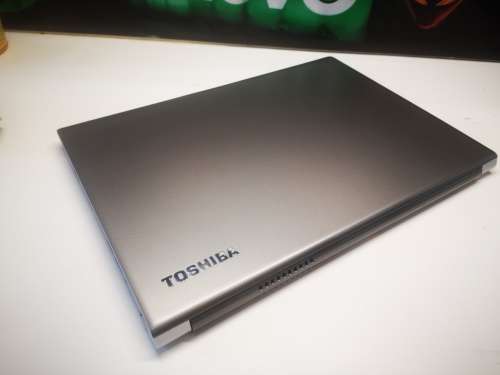 *Super Performance*TOSHIBA PORTEGE Z30*i5-6200U*12GB RAM*128GB SSD*HD*BACKLIT*