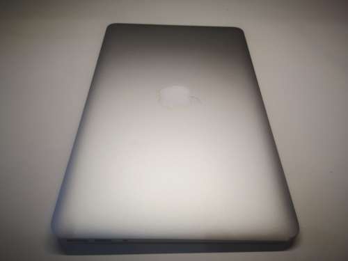 DO NOT MISS!*IMMACULATE**Apple Macbook Air*EARLY 2015*i5-5250U*4GB RAM*128GB SSD*BACKLIT*27CYCLES!
