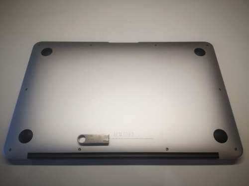 DO NOT MISS!*IMMACULATE**Apple Macbook Air*EARLY 2015*i5-5250U*4GB RAM*128GB SSD*BACKLIT*27CYCLES!
