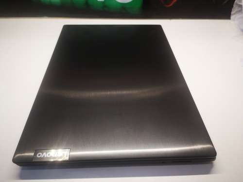 As Brand New*RADEON PERFORMANCE*LENOVO s145*A6-9225*TURBO CORE*RADEON R4*500GB HDD*4GB DDR4*WARRANTY