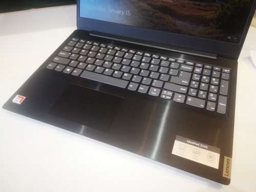 As Brand New*RADEON PERFORMANCE*LENOVO s145*A6-9225*TURBO CORE*RADEON R4*500GB HDD*4GB DDR4*WARRANTY
