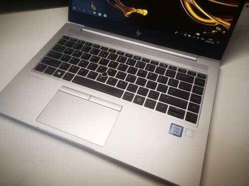 HP ELITEBOOK 840 G5*i5-7250U*8GB DDR*256GB SSD*FHD*4G LTE