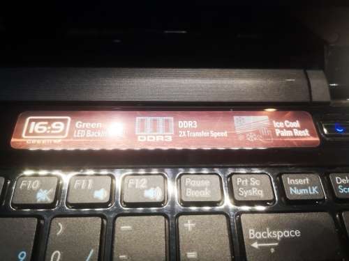 RARE FIND*ASUS GAMING UL80V*ULV-8U7300*4GB DDR3*320GB HDD*NVIDIA GEFORCE 210*INSTANT BOOT*