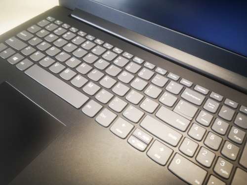 *8th GEN*LENOVO 130*AMD A4-9125*4 CORE*RADEON R3 GRAPHICS*4GB*500GB*