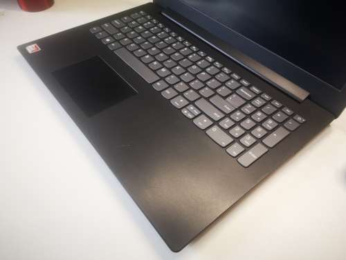 *8th GEN*LENOVO 130*AMD A4-9125*4 CORE*RADEON R3 GRAPHICS*4GB*500GB*
