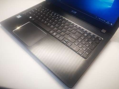 STUNNING BLUE*LATEST TECH*ACER TRAVELMATE P259*i5-6200u*4GB DDR4*1000gb HDD*