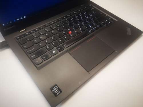 ***Ultimate Ultrbook*LENOVO X1 CARBON*i5VPRO-5300U*8GB*128GB SSD*HD+ DISPLAY