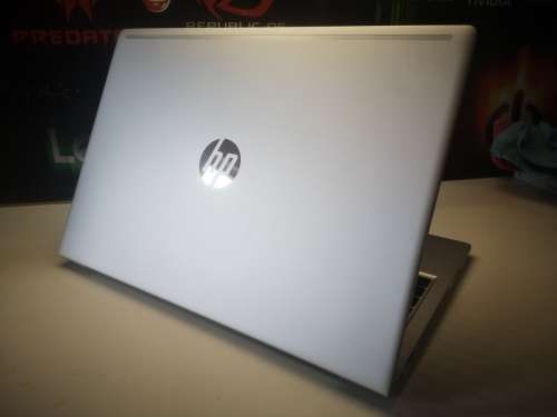 1ST BID TAKES!*AS NEW!*HP PROBOOK 450 G6*i5-8265u*12GB DDR4*500GB SSD*UHD 620*