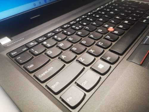 GRAPHIC DESIGN/CAD*LENOVO THINKPAD E460*i7-6500u*8gb RAM*500GB HDD*RADEON R7*WARRANTY