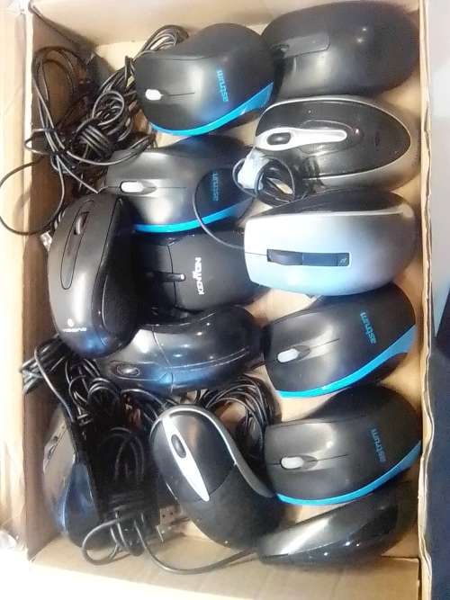 5 x HP TINY SMALL FORM FACTOR DESKTOP'S*HP T5740E THIN CLIENT*INTEL ATOM N280*2GB DDR3*4GB FLASH*