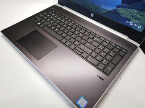 *LIKE NEW!*HIGH SPEC!*8TH GEN*HP PROBOOK 450 G5-i5-8250U-500GB HDD-8GB DDR4-UHD620*FULL HD
