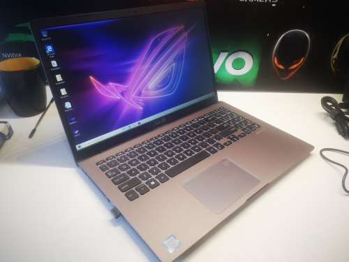 VERY HIGH SPEC!*ASUS GAMING X509FB*i7-8565U*8GB DDR*512GB SSD*FHD*NVIDIA*WARRANTY