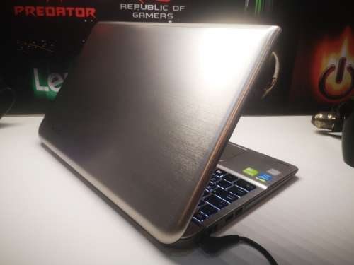 GRAPHIC DESIGN/ENGINEERING*TOSHIBA P50*i7-4500U*HD*500GB HDD*8GB*FHD*NVIDIA*BLURAY*BACKLIT*