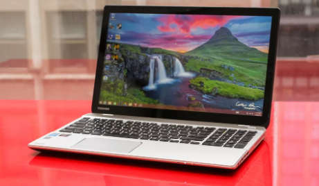 GRAPHIC DESIGN/ENGINEERING*TOSHIBA P50*i5-4200U*TOUCHSCREEN*240GB SSD*6GB RAM*NVIDIA GT740*