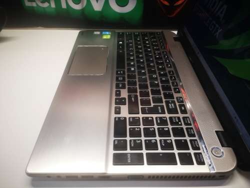 GRAPHIC DESIGN/ENGINEERING*TOSHIBA P50*i7-4500U*HD*500GB HDD*8GB*FHD*NVIDIA*BLURAY*BACKLIT*
