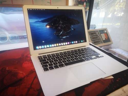 LATE ENTRY!*Superfast!**2015**EXCELLENT**APPLE MACBOOK AIR i5*128GB SSD*8GB RAM*13.3"*