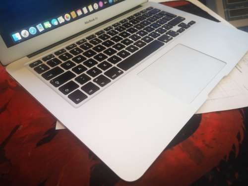 LATE ENTRY!*Superfast!**2015**EXCELLENT**APPLE MACBOOK AIR i5*128GB SSD*8GB RAM*13.3"*