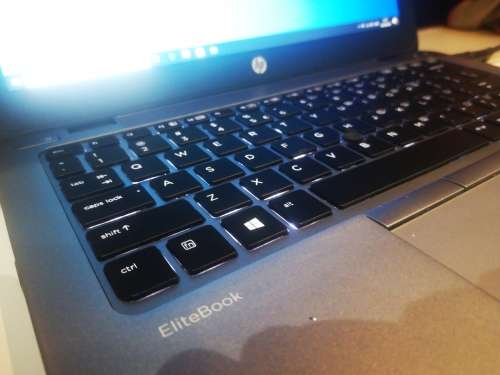 Super office Spec!*HP ELITEBOOK 820 G2*i5-5200U*6GB*500GB HDD*FHD*BACKLIT