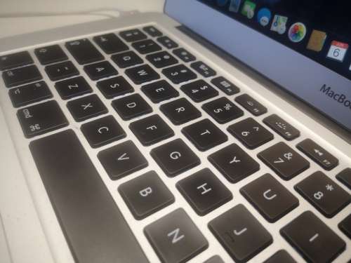 INCREDIBLE!!**AS NEW**ULTIMATE 2015-2017 APPLE MACBOOK AIR i5*128GB SSD*8GB RAM*