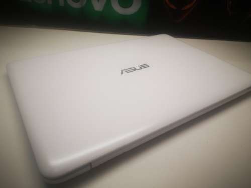 Beautiful Pearl White!*ASUS NOTEBOOK E402N*N3350*7TH GEN*4GB DDR4*1000GB HDD*HD DISPLAY*