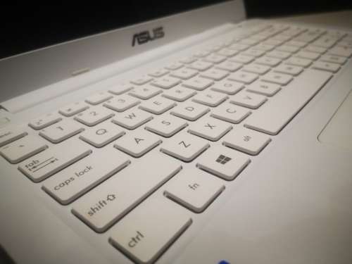 Beautiful Pearl White!*ASUS NOTEBOOK E402N*N3350*7TH GEN*4GB DDR4*1000GB HDD*HD DISPLAY*